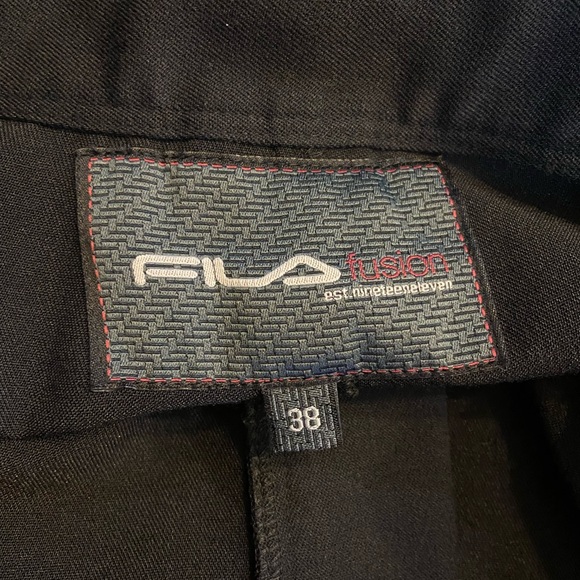 Fila Men’s Black Casual Bermuda Flat Front Shorts - Picture 4 of 5